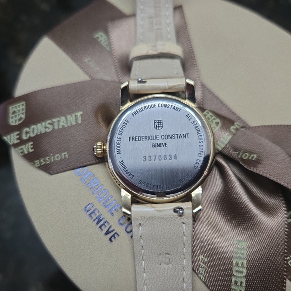 Frederique Constant Slimline Moonphase (like new .no scratches .new battery) - Picture 7 of 12